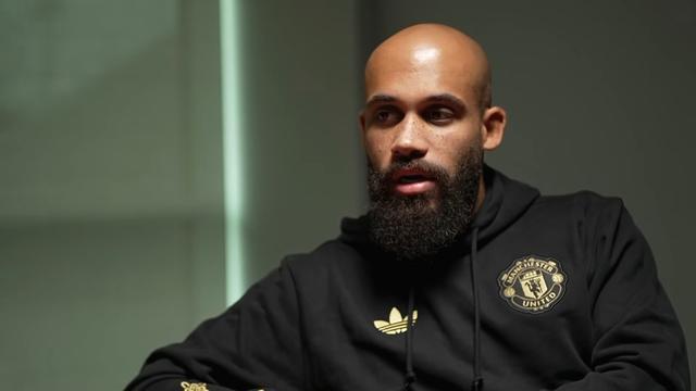 爱游戏入口-姆伯莫：曼市德比结束时感觉非常幸福；我喜欢每一个进攻位置